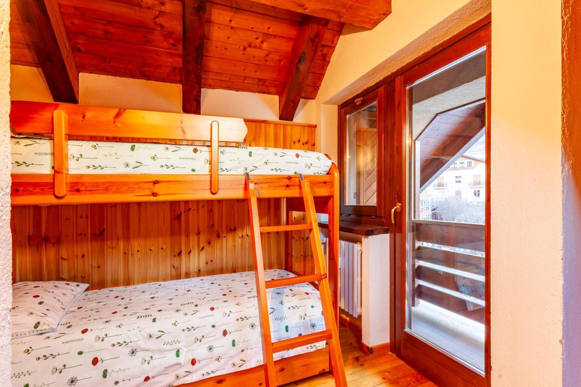 Casa Leonida Lägenhet Bardonecchia Exteriör bild